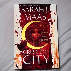 Crescent city by Sarah J. Maas